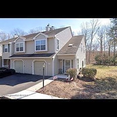 301 Wales Ln, Toms River, NJ 08753