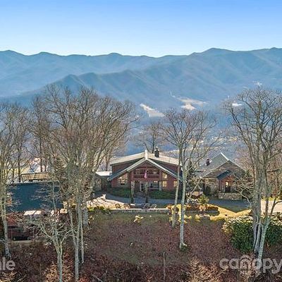 490 Semeion Rdg, Waynesville, NC 28786