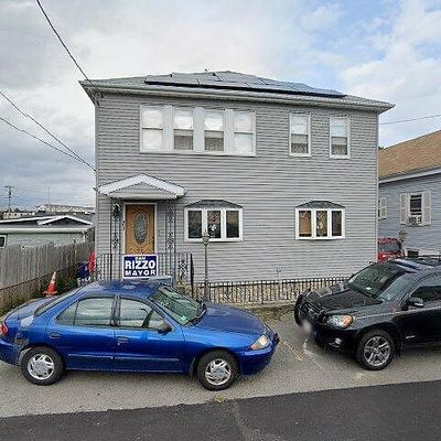 71 Pitcairn St, Revere, MA 02151