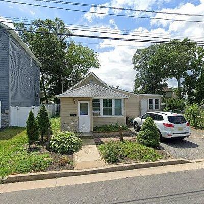 720 8 Th St, Union Beach, NJ 07735