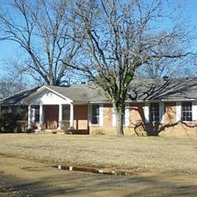 7283 A Eureka Rd, Batesville, MS 38606