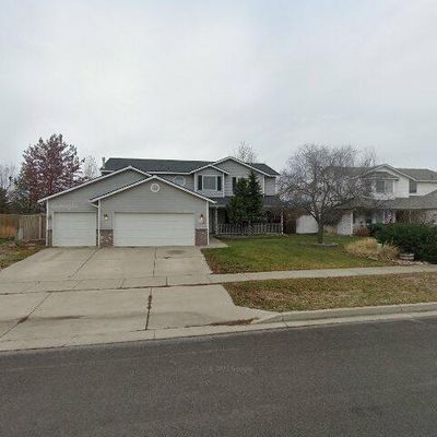 9243 N Ramsgate Ln, Hayden, ID 83835