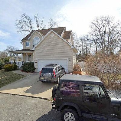 801 Cranberry Rd, Beachwood, NJ 08722