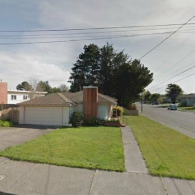 806 Everding St, Eureka, CA 95503