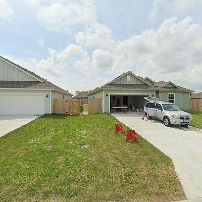 142 Shady Terrace Ln, Rockport, TX 78382