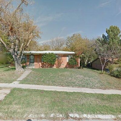 1201 Ryan Ave, Carrollton, TX 75006