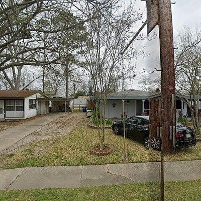 124 Barton Ave, Luling, LA 70070