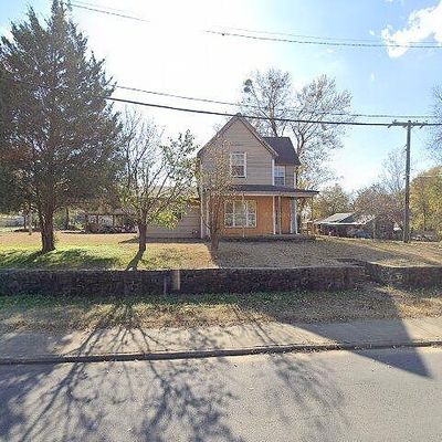 1802 Poplar St, Van Buren, AR 72956