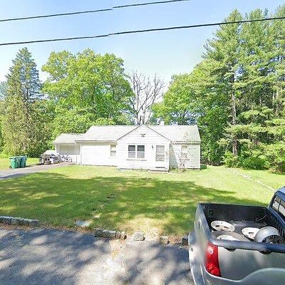 165 Blackstone St, Uxbridge, MA 01569