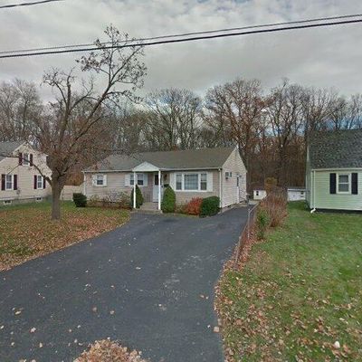 168 Wolcott Ave, West Springfield, MA 01089