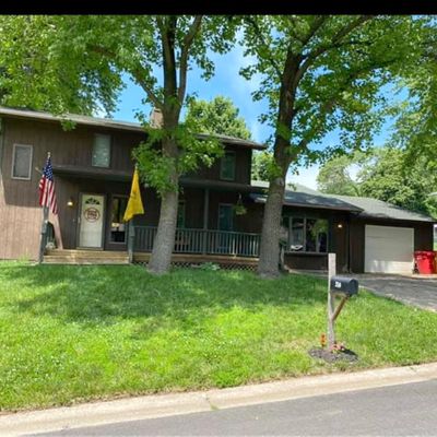 2514 Dundee Rd, Lexington, MO 64067