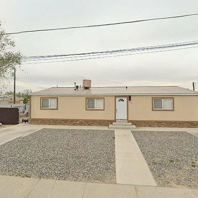 411 W Ash Ave, Bloomfield, NM 87413