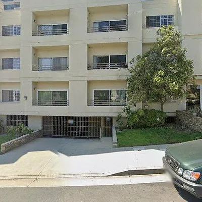 10475 Ashton Ave #204, Los Angeles, CA 90024