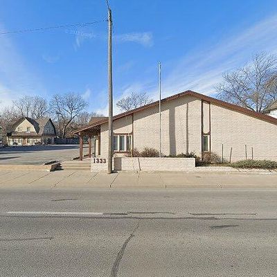 1333 N Broadway Ave, Wichita, KS 67214