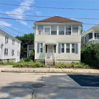 658 Grove St, Woonsocket, RI 02895