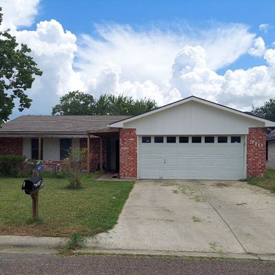 910 Falcon Dr, Harlingen, TX 78550