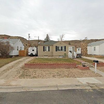 922 14 Th St, Rawlins, WY 82301