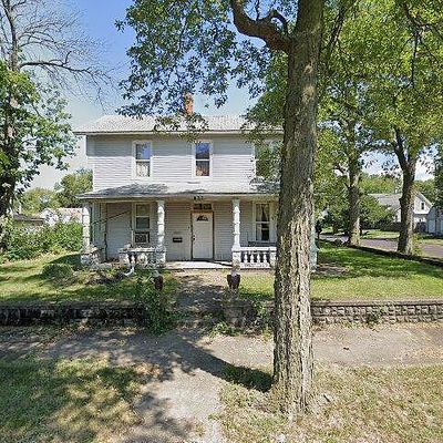 827 Catherine St, Pekin, IL 61554