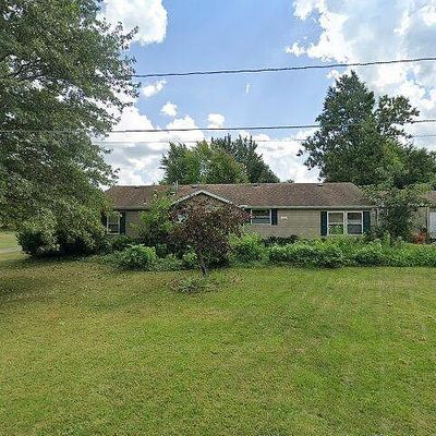 100 E Main St, Waynesfield, OH 45896