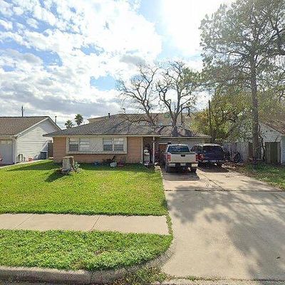 202 Sylvia St, Deer Park, TX 77536