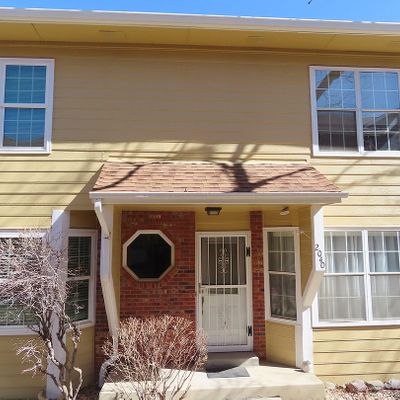 2040 S Balsam St, Lakewood, CO 80227