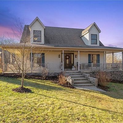 225 Rolling Hills Estate Rd, Uniontown, PA 15401