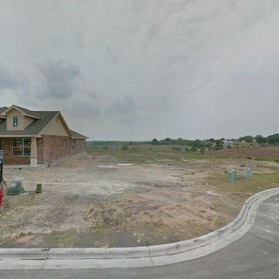 276 Nandina Dr, Buda, TX 78610