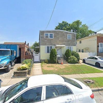 28 Crown Ave, Elmont, NY 11003