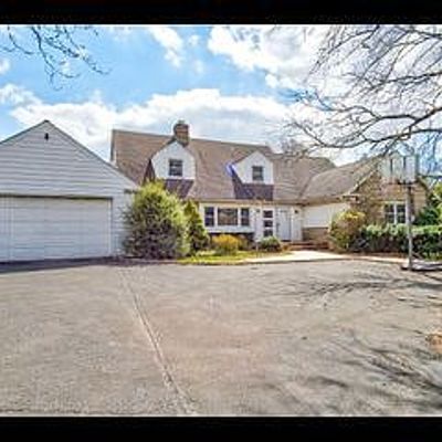 289 Meadowview Ave, Hewlett, NY 11557