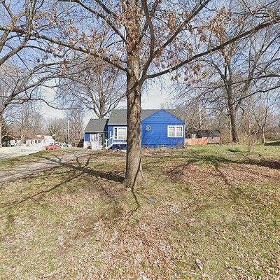 3101 S Overton Ave, Independence, MO 64052