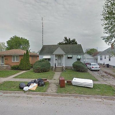 432 N Sherman St, Lincoln, IL 62656