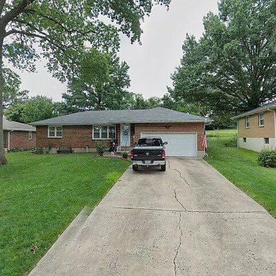 7108 N Olive St, Kansas City, MO 64118