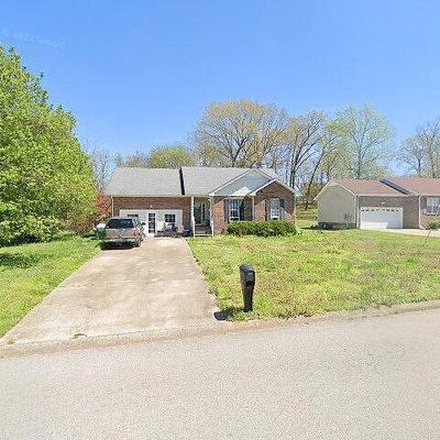 807 Turtle Creek Rd, Clarksville, TN 37043