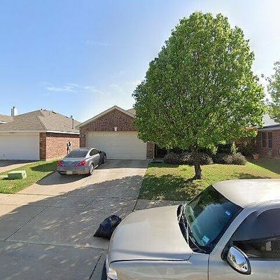 8114 Tierra Del Sol Rd, Arlington, TX 76002