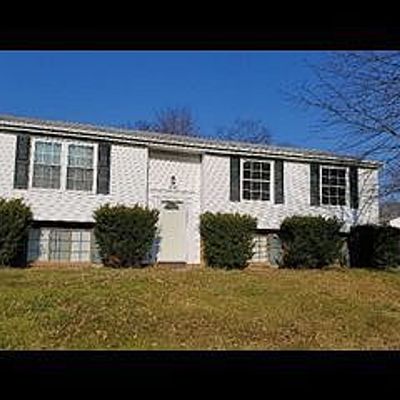 10234 Briarwood Pl, Waldorf, MD 20601