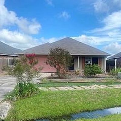 103 Army Ranger Dr, Duson, LA 70529