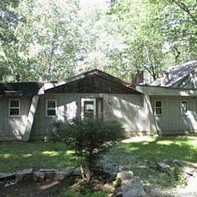 103 Bushy Hill Rd, Deep River, CT 06417