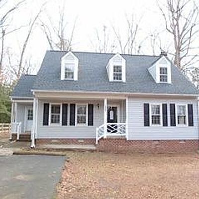 10307 Old Courtney Rd, Glen Allen, VA 23060