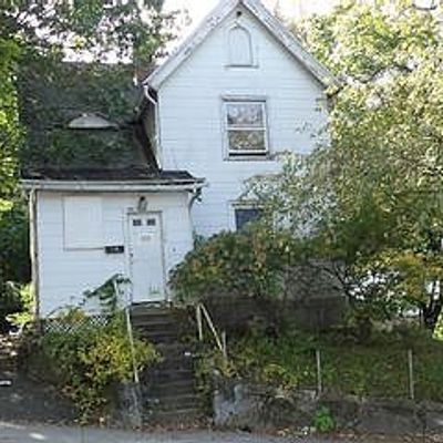 106 Long Hill Rd, Waterbury, CT 06704