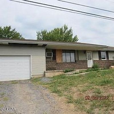 1076 Molasses Valley Rd, Kunkletown, PA 18058