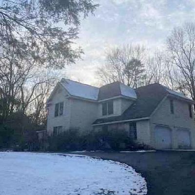 108 Woods Way, Stroudsburg, PA 18360