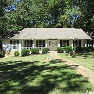 1080 Spring Valley Dr, Camden, AR 71701