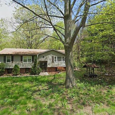 109 Beacon Valley Rd, Beacon Falls, CT 06403