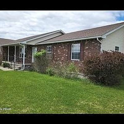 109 Faust Dr, Brodheadsville, PA 18322