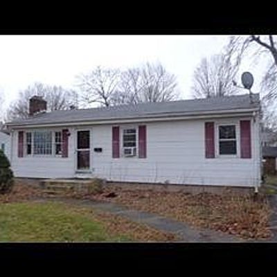 11 Anthony St, Windsor Locks, CT 06096