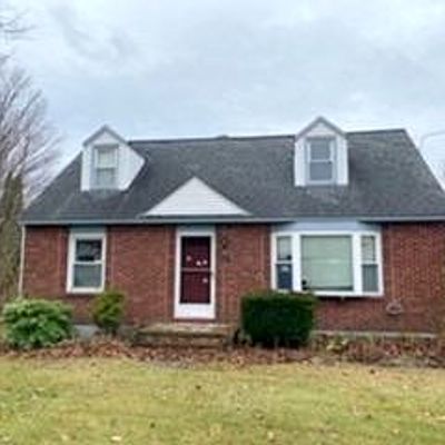 11 Eleanor Rd, Dalton, MA 01226