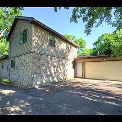 1112 Summit St, Baraboo, WI 53913