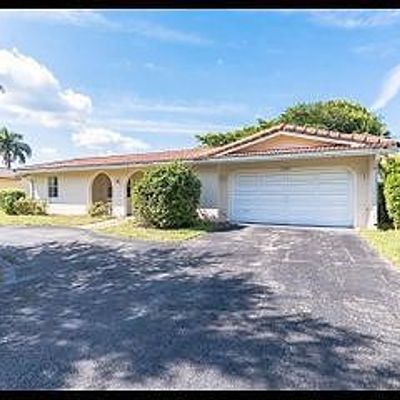 11241 Nw 43 Rd St, Coral Springs, FL 33065