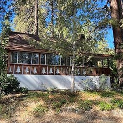1125 Oriole Rd, Wrightwood, CA 92397