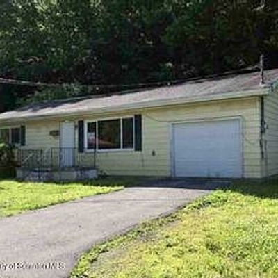 1 1/2 Maple Street, Carbondale, PA 18407